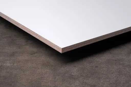 [PLATBLA] Contreplaqué Queenply blanc (244x122 cm)